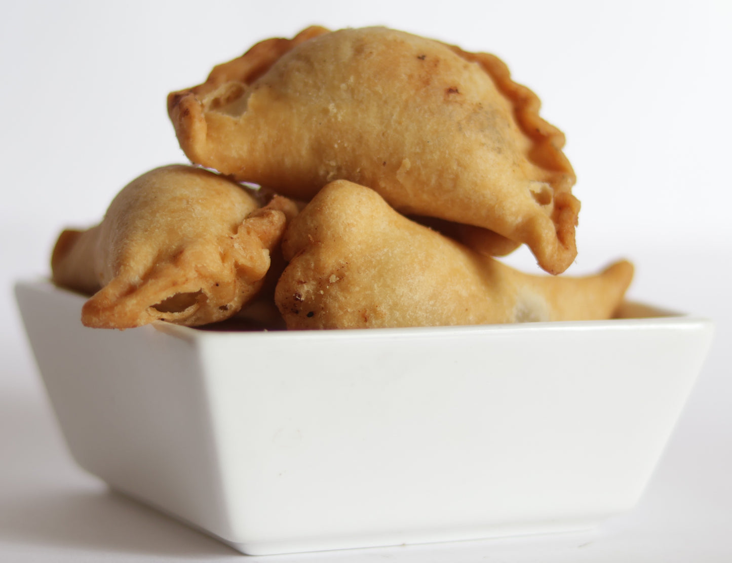 Perukiya (Gujiya) – Suji Crust (Classic)
